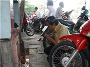 Bóng đá anh, ngoại hạng anh, lịch thi đấu euro 2012, Con thi, cha mẹ cũng “thi”